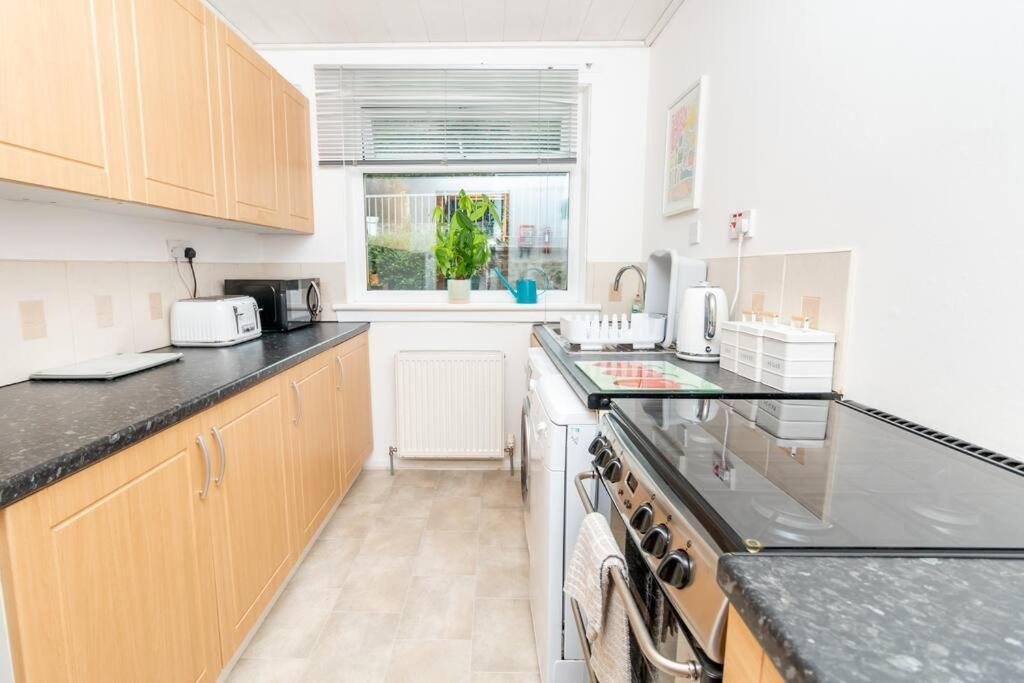 Newport-On-Tay 'Sunset View' Eclectic & Stylish One Bed Apartment מראה חיצוני תמונה